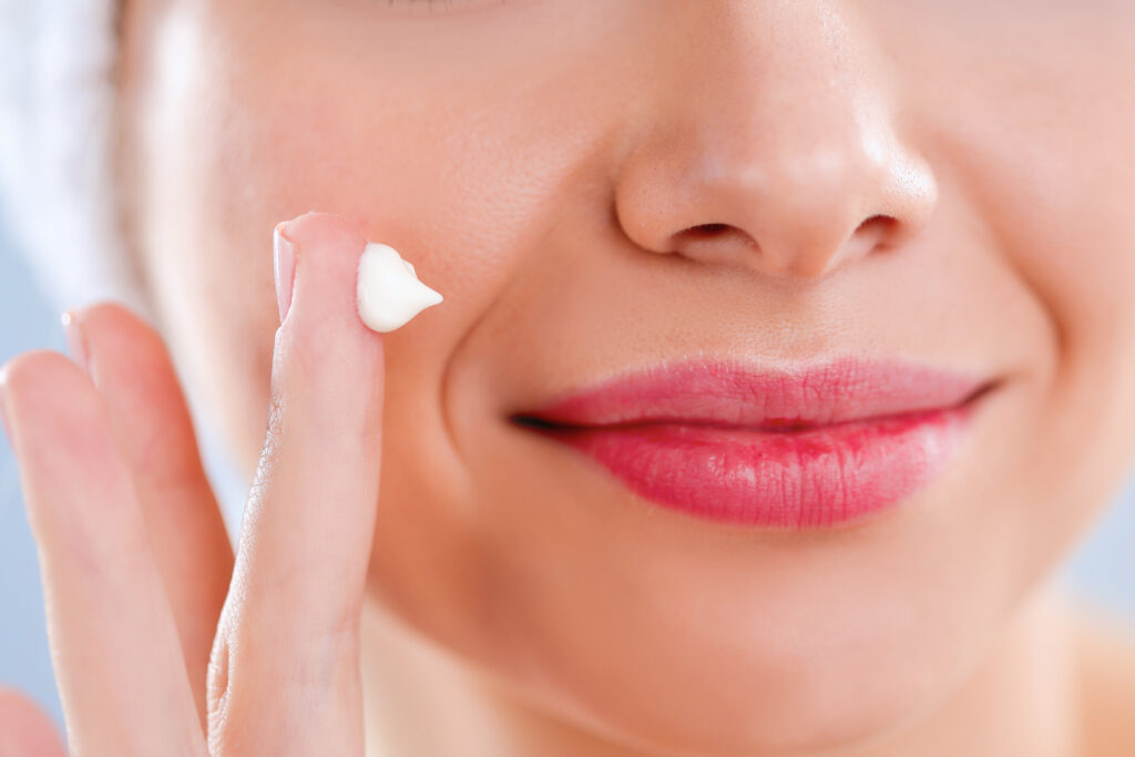 홍대 마인드피부과 시술 후 보습관리