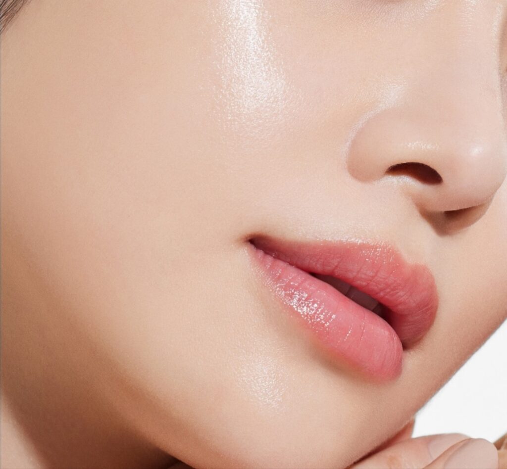 탄력이 생기기 위해 홍대 마인드피부과 온다리프팅 시술을 몇번 받아야 할까